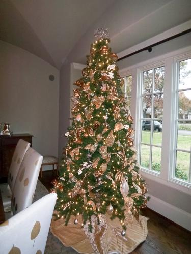 Gerber Christmas Dining Tree 07